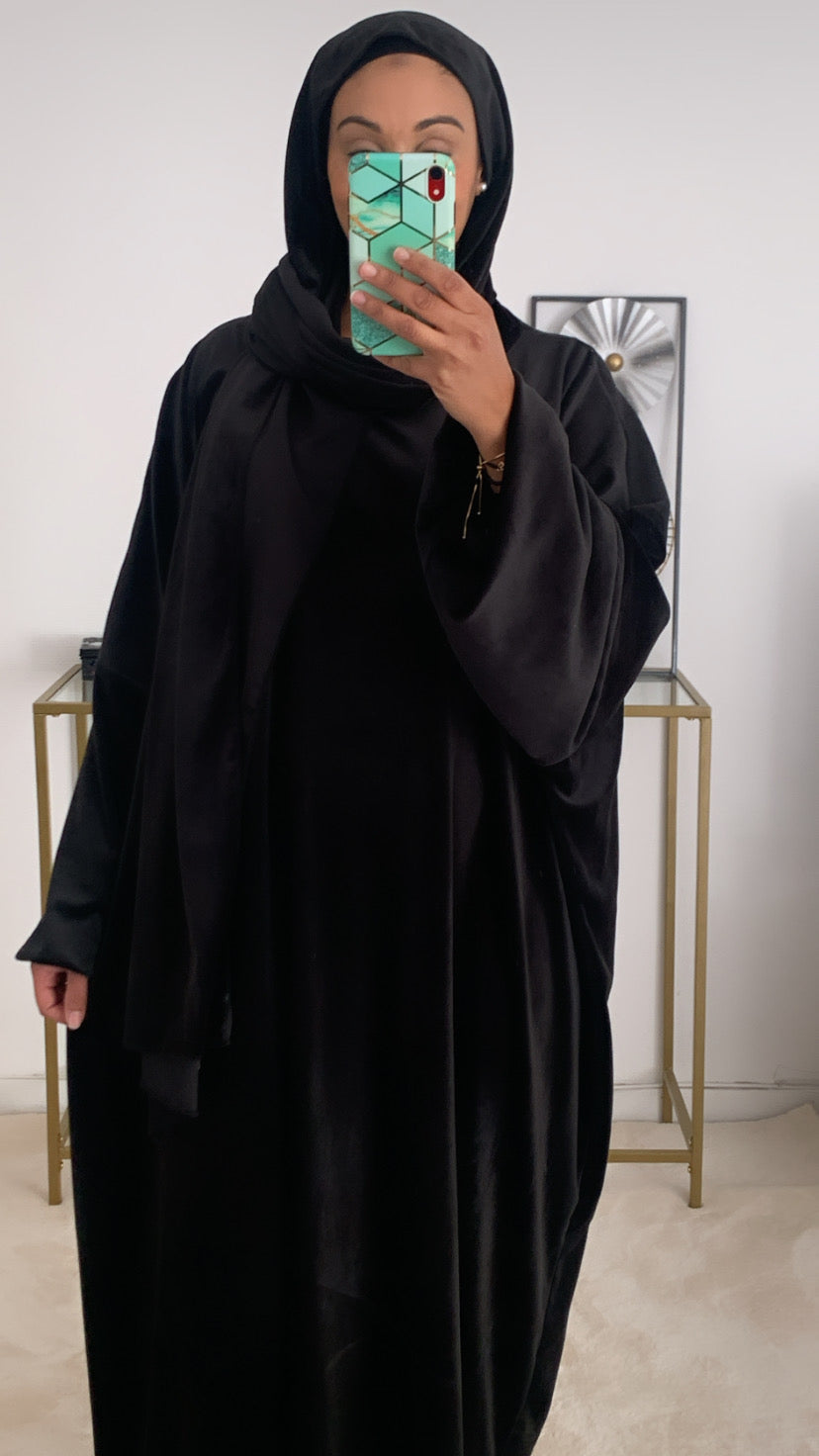 Abaya foulard intégré velours noir